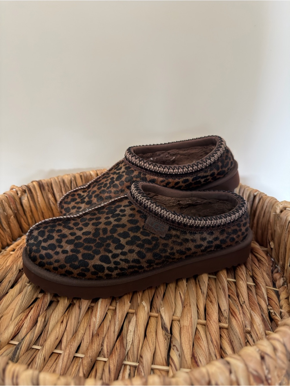 UGG Tasman Slipper